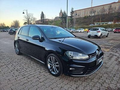 Verde Usata 2016 VW Golf R-line Berlina | 12.500 € (Buon prezzo)