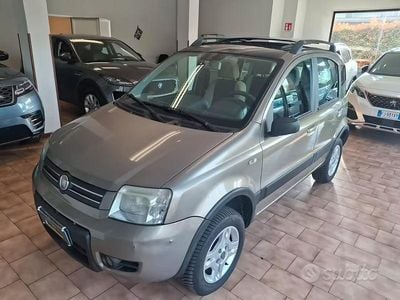 Occasion Fiat Panda 4x4 69 ch (50 kW) 2007 Marron Citadine