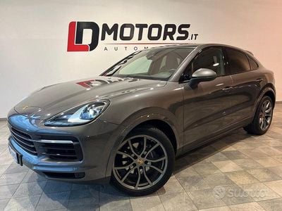 Usata Porsche Cayenne 340 CV (250 kW) 2019 Grigio scuro SUV