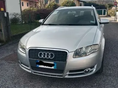 Usata Audi A4 Ambiente 140 CV (102 kW) 2008 Argento Station wagon