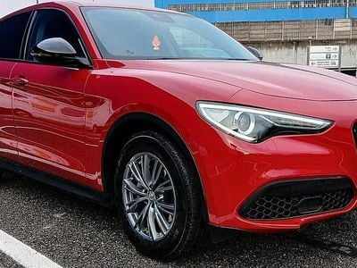 Usata Alfa Romeo Stelvio Business 160 CV (117 kW) 2021 Rosso SUV