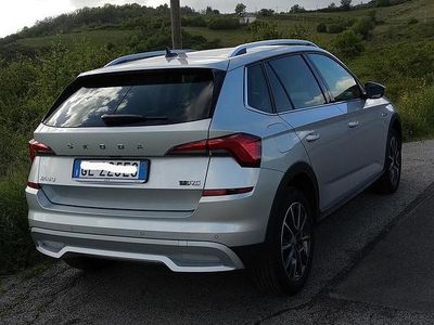 Usata Skoda Kamiq 110 CV (80 kW) 2023 Grigio SUV