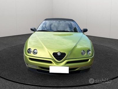 Usata Alfa Romeo Spider Lusso 150 CV (110 kW) 1995 Verde Cabrio