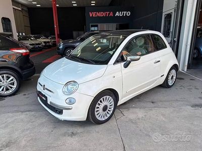 Usata Fiat 500 Lounge 100 CV (73 kW) 2007 Bianco Utilitaria
