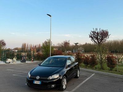 Usata VW Golf VI Trendline 110 CV (80 kW) 2009 Nero Utilitaria