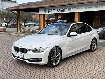 Usata BMW 318 Sport Line 143 CV (105 kW) 2014 Bianco Berlina