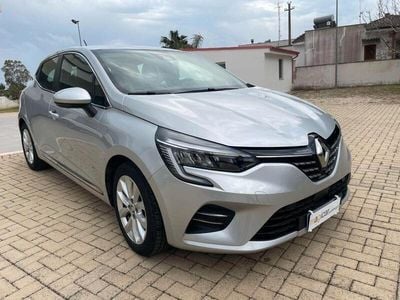Usata Renault Clio V Intens 140 CV (102 kW) 2022 Grigio Berlina