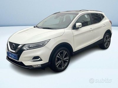 Usata Nissan Qashqai Tekna 110 CV (80 kW) 2018 Bianco metallizzato SUV