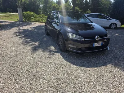 Usata VW Golf VII Highline 150 CV (110 kW) 2013 Berlina