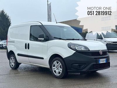 Usata Fiat Doblò 95 CV (69 kW) 2020 Bianco Monovolume