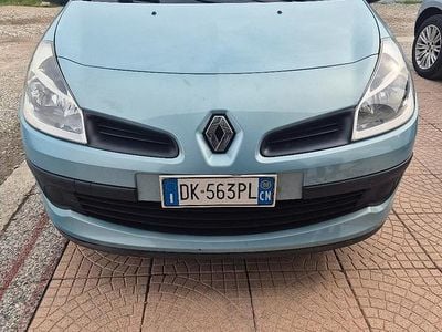Usata Renault Clio II 2008 Verde Berlina