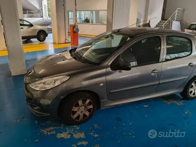 Usata Peugeot 206+ 60 CV (44 kW) 2010 Grigio Utilitaria