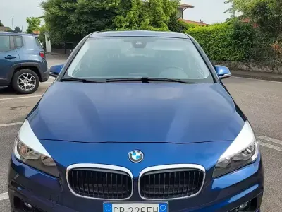 Usata BMW 216 116 CV (85 kW) 2018 Blu Monovolume
