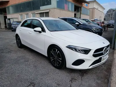 Usata Mercedes A180 Advanced 116 CV (85 kW) 2023 Other Berlina