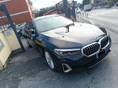 Usata BMW 520 Luxury Line 190 CV (139 kW) 2022 Nero Berlina