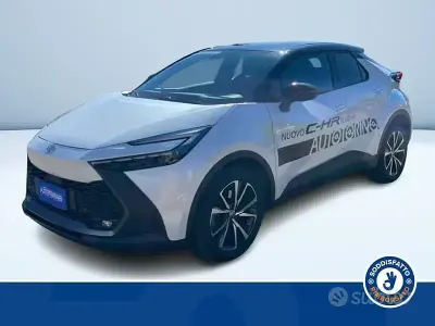 Usata Toyota C-HR Trend 222 CV (163 kW) 2025 Bianco SUV