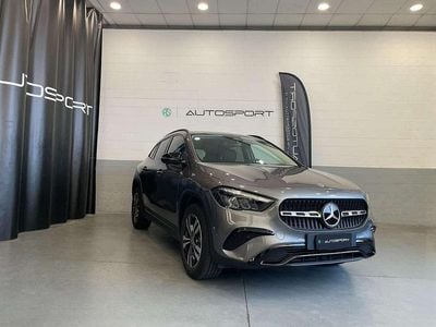 Mercedes GLA200