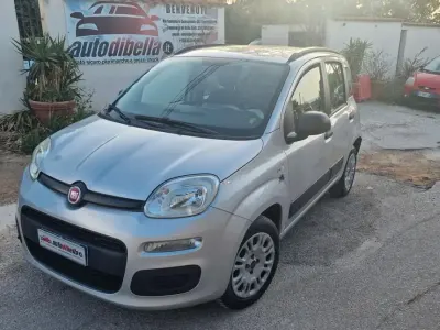 Usata Fiat Panda Easy 75 CV (55 kW) 2015 Argento Utilitaria