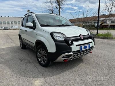 Usata Fiat Panda Cross Cross 95 CV (69 kW) 2015 Bianco Utilitaria