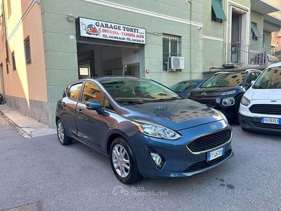 Usata Ford Fiesta 86 CV (63 kW) 2018 Grigio Utilitaria