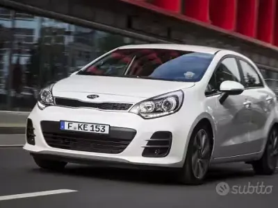 Usata Kia Rio 75 CV (55 kW) 2015 Berlina