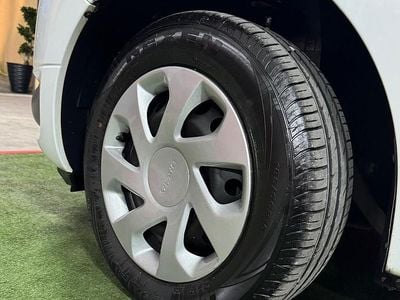 Usata Dacia Logan 75 CV (55 kW) 2015 Bianco Utilitaria