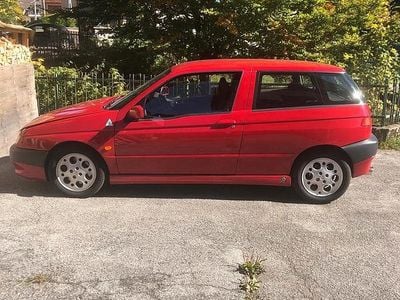 Rosso Usata 1998 Alfa Romeo 2000 Quadrifoglio Berlina | 12.500 €