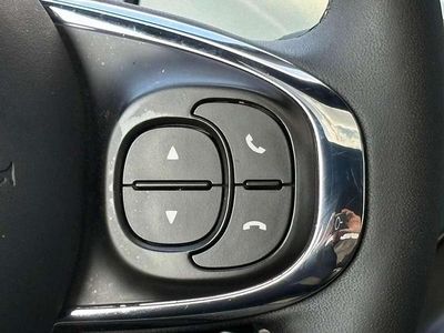 Usata Fiat 500 Dolcevita 69 CV (50 kW) 2024 Blu/azzurro Utilitaria