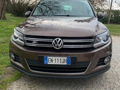 Usata VW Tiguan R-line 150 CV (110 kW) 2012 Marrone SUV
