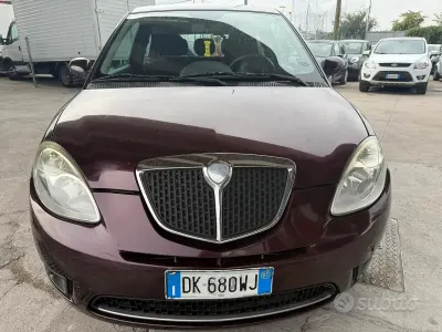 Usata Lancia Ypsilon 60 CV (44 kW) 2007 Lilla Utilitaria