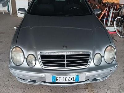 Usata Mercedes CLK200 2001 Grigio Cabrio