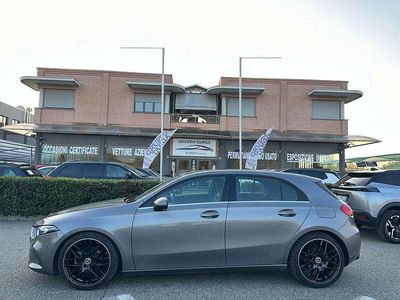 Gebraucht Mercedes A160 Business 95 PS (69 kW) 2019 Grau Limousine
