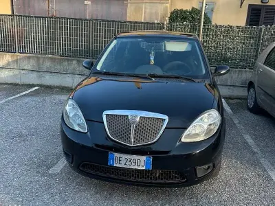 Usata Lancia Ypsilon 90 CV (66 kW) 2008 Utilitaria