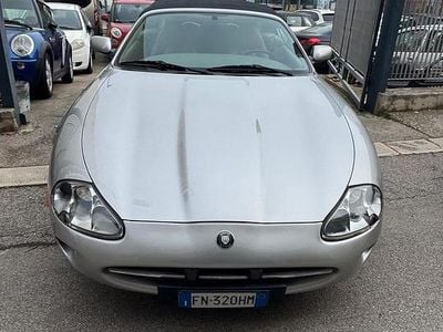 Occasion Jaguar XK8 284 ch (208 kW) 1998 Gris Cabriolet