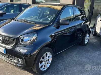 Usata Smart ForFour Brabus 71 CV (52 kW) 2019 Nero Utilitaria