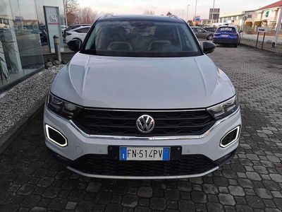 Usata VW T-Roc Advance 150 CV (110 kW) 2018 Grigio SUV