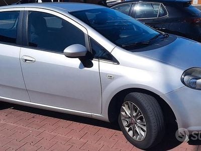 Usata Fiat Punto 95 CV (69 kW) 2012 Grigio Utilitaria