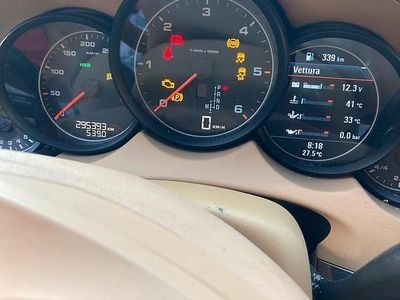 Usata Porsche Cayenne 239 CV (175 kW) 2010 Nero SUV