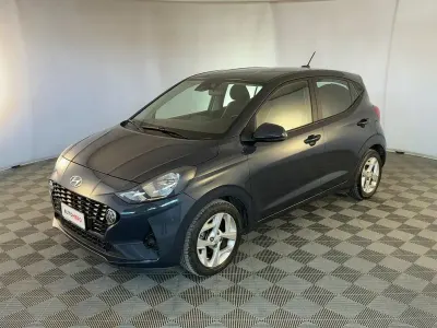 Usata Hyundai i10 67 CV (49 kW) 2021 Blu Utilitaria
