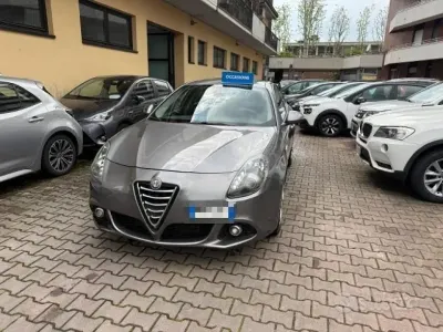 Brugt Alfa Romeo Giulietta Progression 105 HK (77 kW) 2014 Grå Hatchback