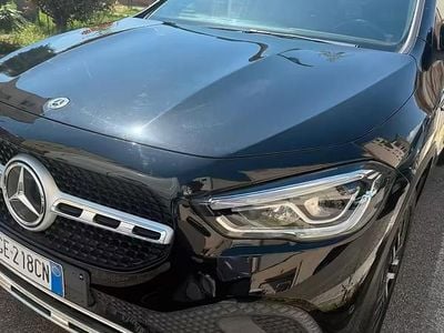 Usata Mercedes GLA200 Business 150 CV (110 kW) 2021 Nero SUV
