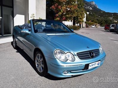 Usata Mercedes CLK200 Elegance 163 CV (119 kW) 2004 Blu Cabrio