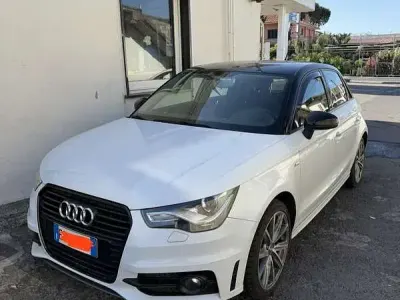 Usata Audi A1 Sportback Admired 90 CV (66 kW) 2013 Utilitaria