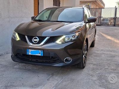 Usata Nissan Qashqai 110 CV (80 kW) 2016 Marrone SUV