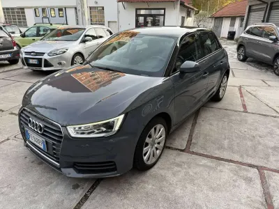 Usata Audi A1 Sportback Sport 116 CV (85 kW) 2016 Grigio Utilitaria