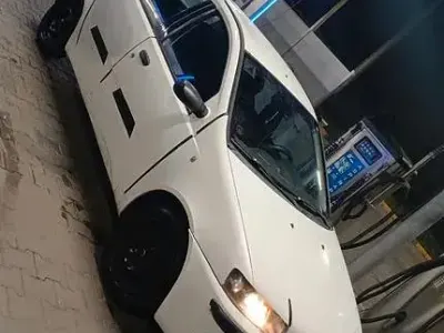 Usata Fiat Punto 60 CV (44 kW) 2001 Bianco Utilitaria