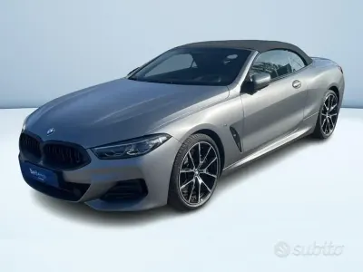 Begagnad BMW 840 Shadowline 340 HK (250 kW) 2025 Grå Sportkupé