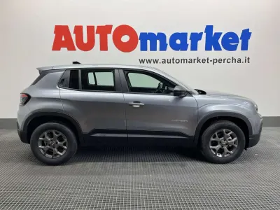 Nuova Jeep Avenger Longitude 101 CV (74 kW) 2026 Grigio SUV