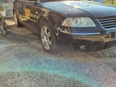 Usata VW Passat 130 CV (95 kW) 2003 Nero Berlina