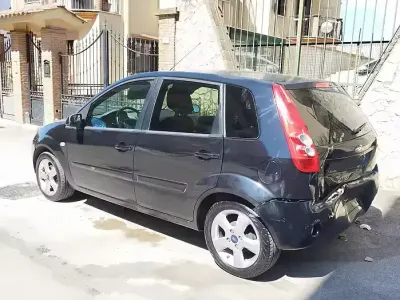 Occasion Ford Fiesta 68 ch (50 kW) 2008 Noir Citadine